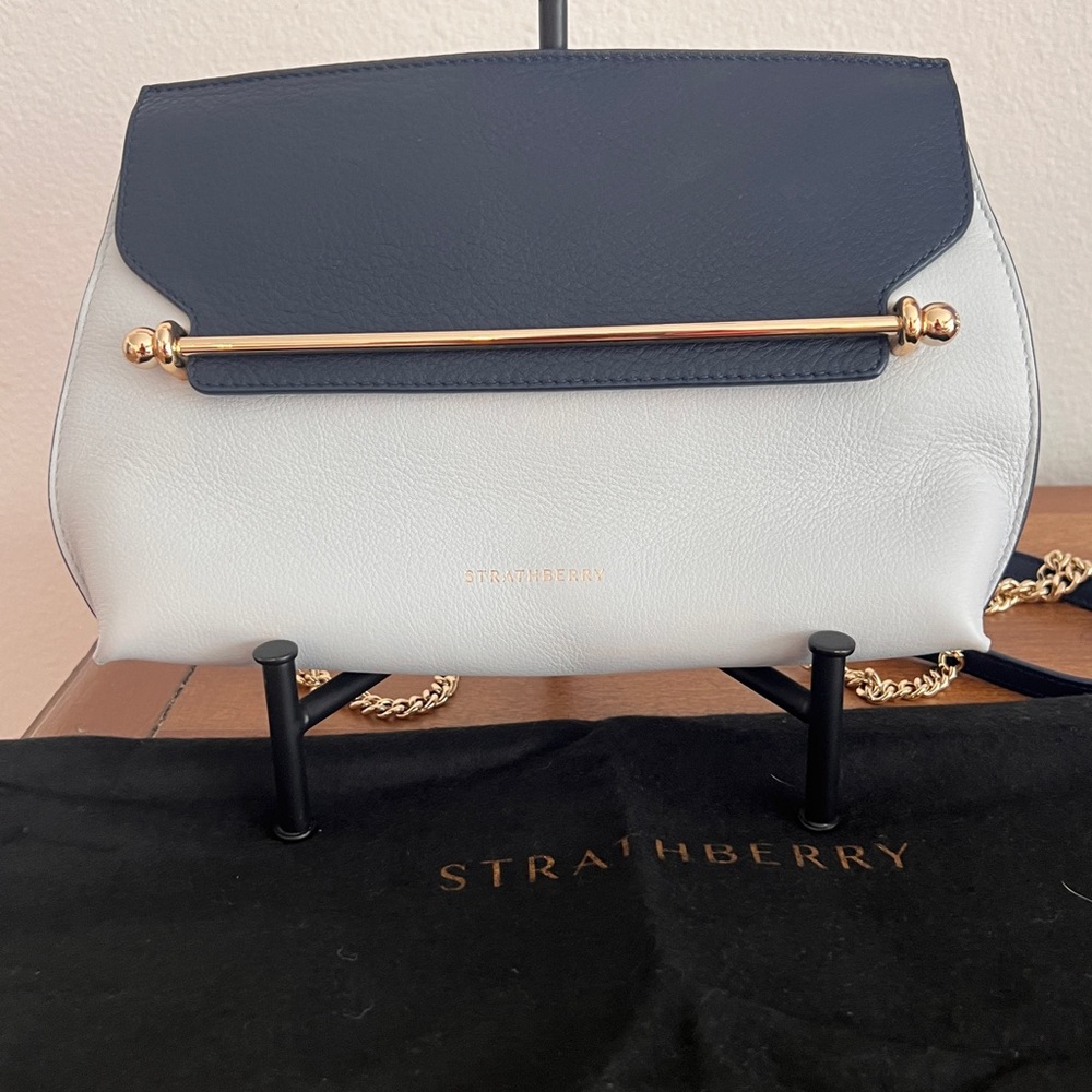 Strathberry Stylist